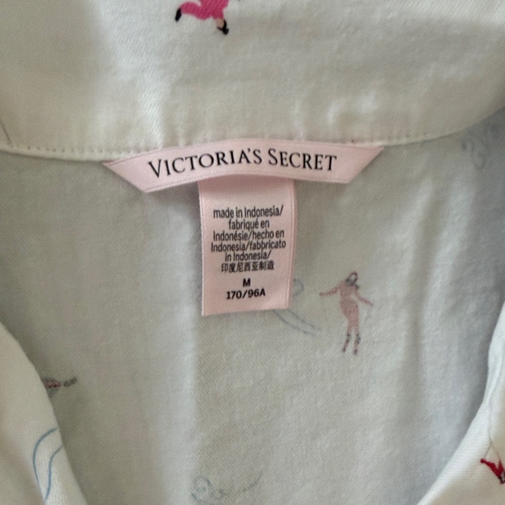 Victoria's Secret Cream Pajama Top - Picture 2 of 8